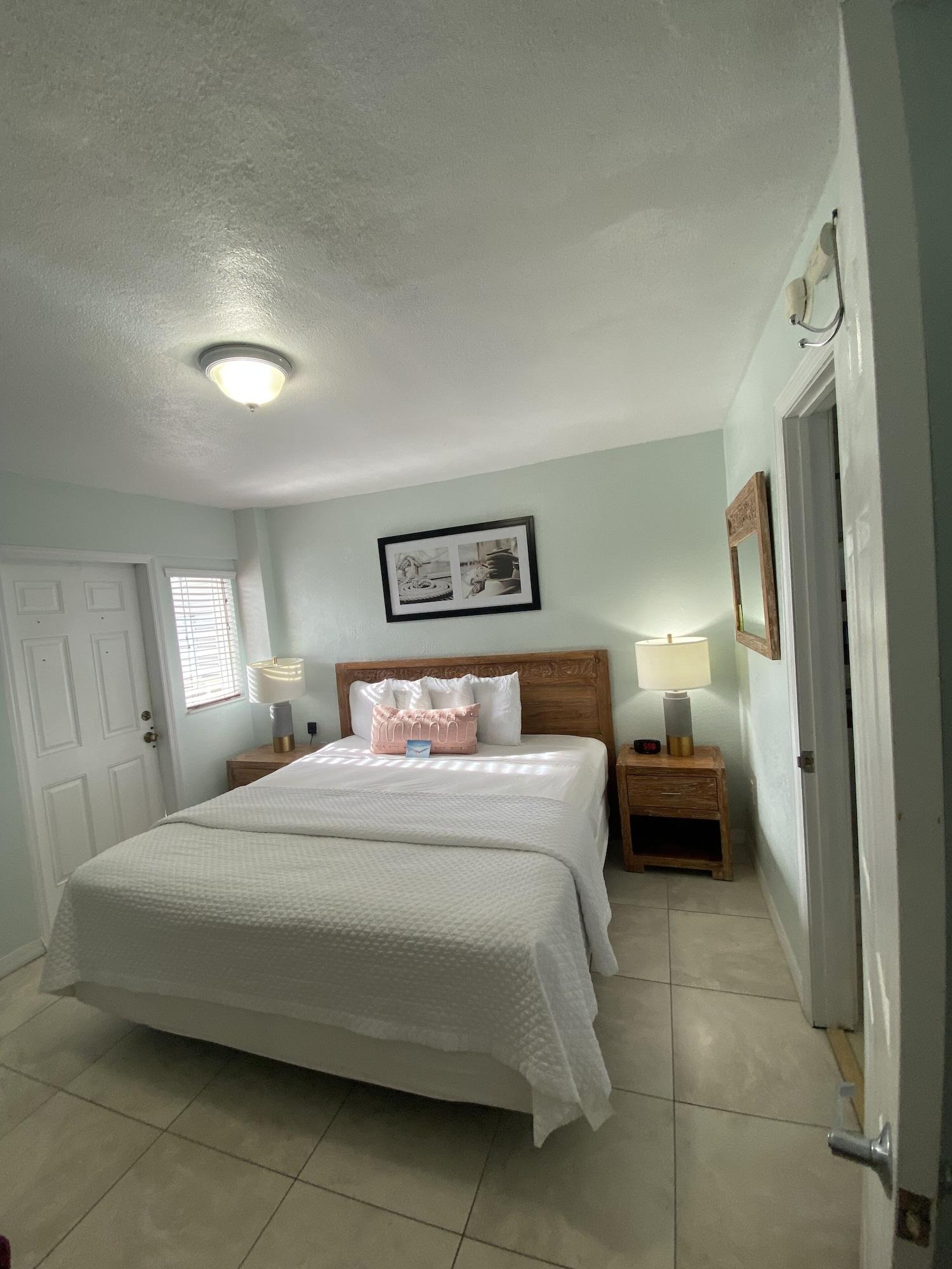 Creekside Inn Islamorada Tavernier Exterior photo
